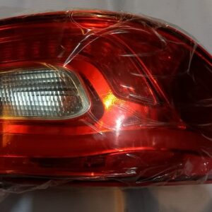 چراغ خطر عقب بسترن بی30