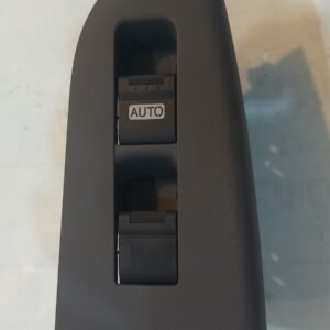 کلیدشیشه بالابر(چپ)-ایسوزو700P